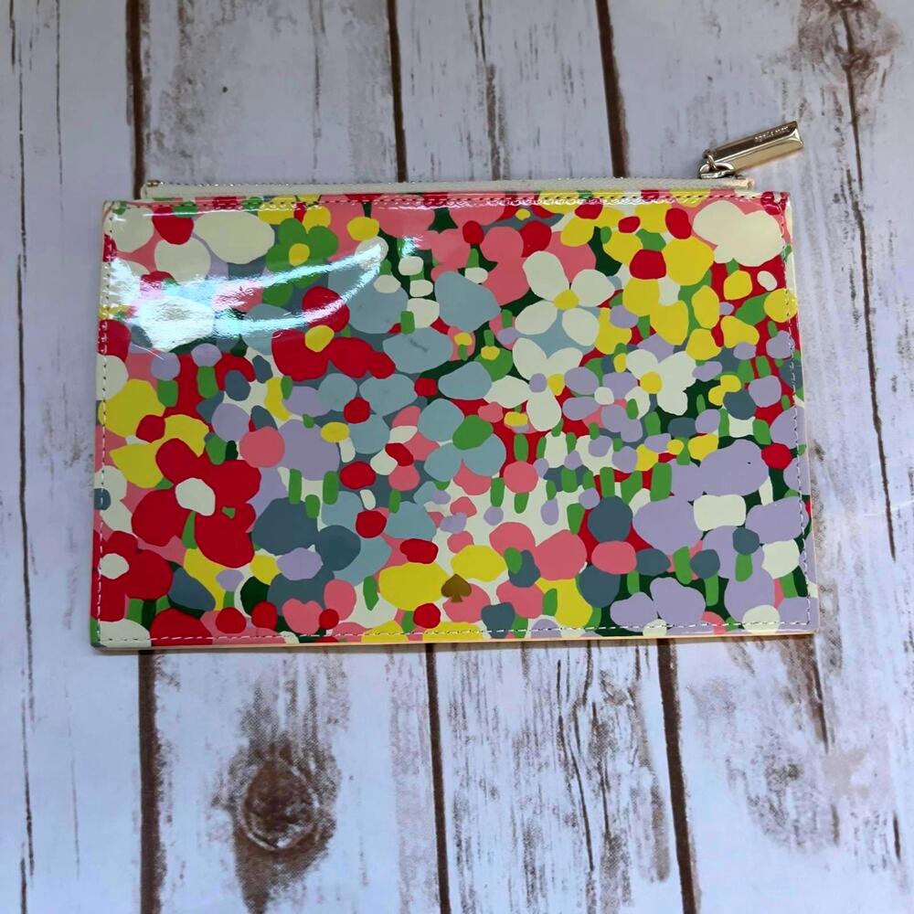 Kate Spade Pouch Multicolor Floral Patent Zip Clutch Small OS